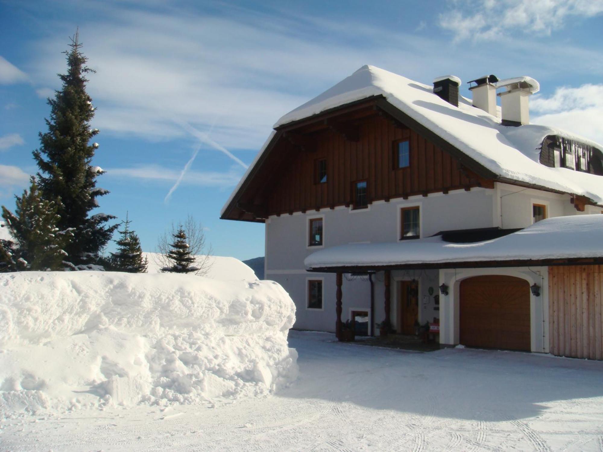 Ferienwohnungen Haus-Holzer Mauterndorf  Exterior foto